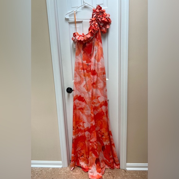 Rene Ruiz Collection One Shoulder Fit and Flare Scuba 3D Appliqué Gown - Picture 5 of 16